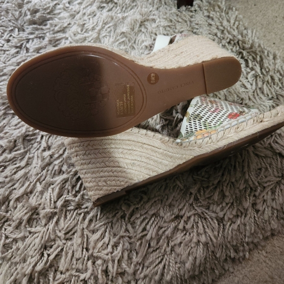 Vince Camuto Espadrille Wedge Sandals Size 8.5 - Picture 4 of 8